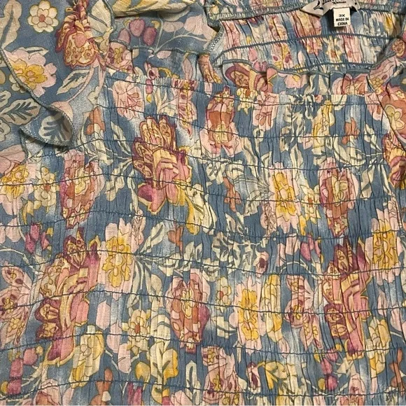 Nanette Lepore Floral Ruffle Sleeve Top With Cap Sleeves. Size 3X - Picture 4 of 9